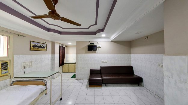 Hospital Room (2)